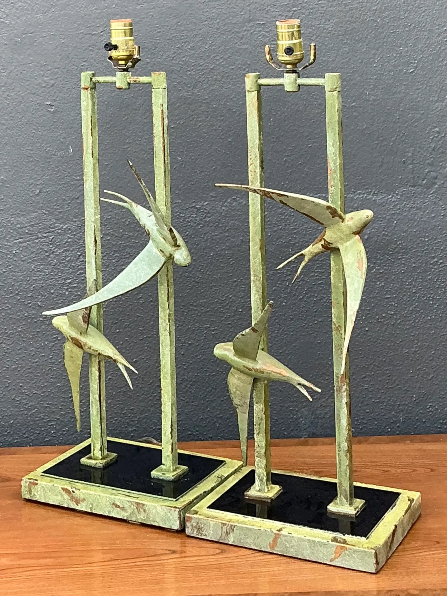 Vintage Sculptural Bird Metal Lamps - Pair — additional photo 8