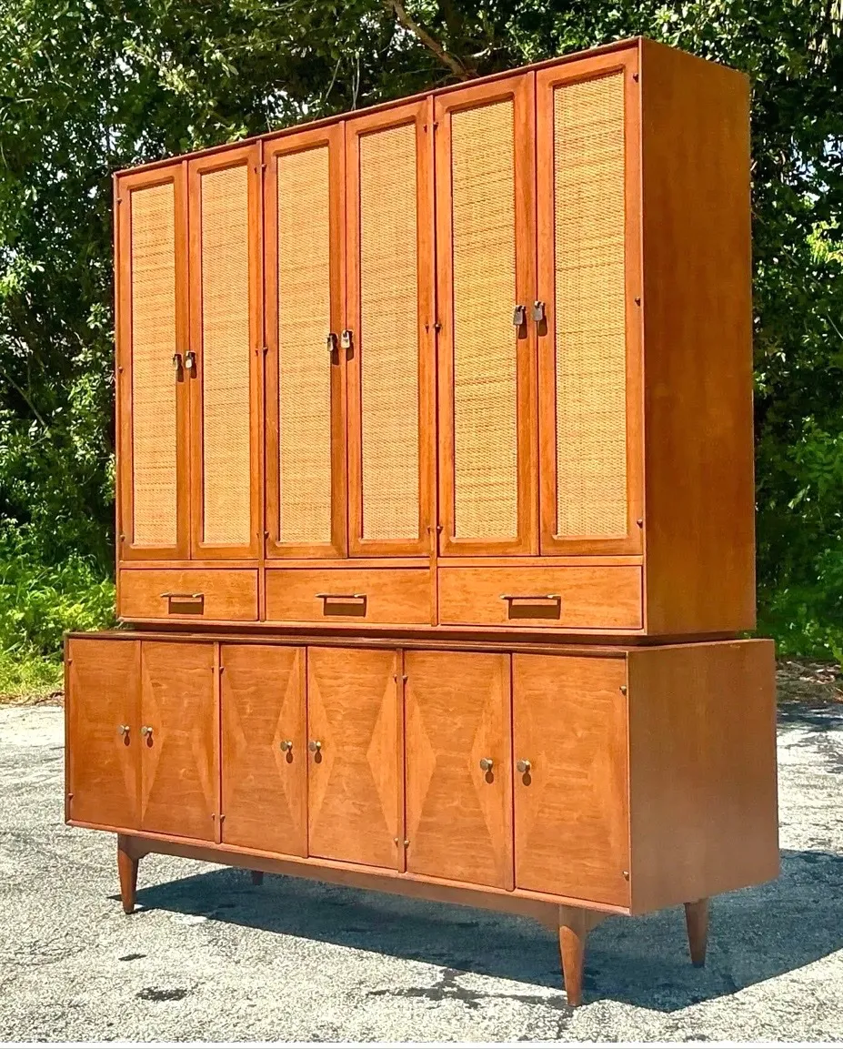 Vintage MCM Ramseur Seagrass China Cabinet — additional photo 8