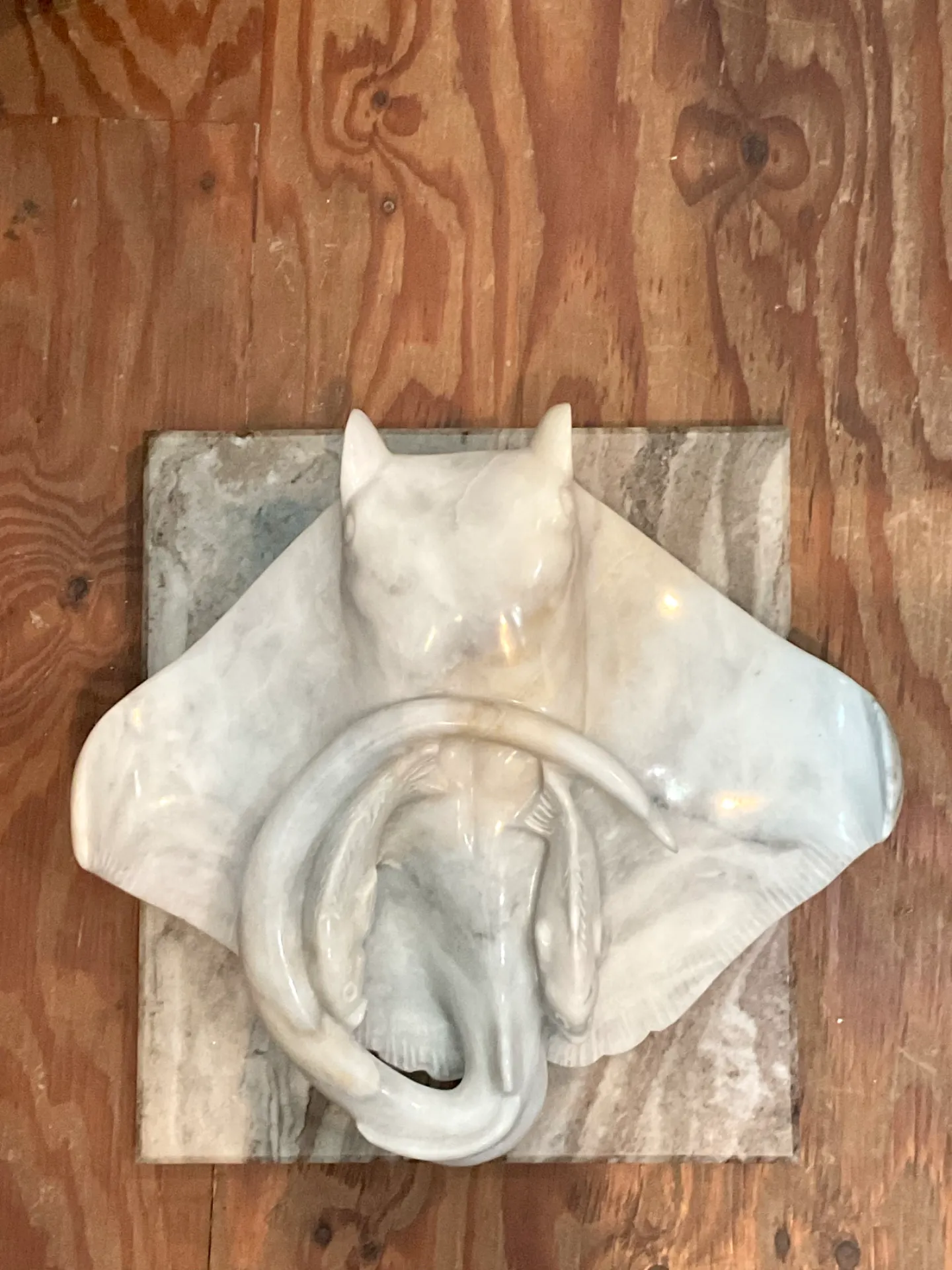 Vintage Carrera Marble Stingray Sculpture — additional photo 7