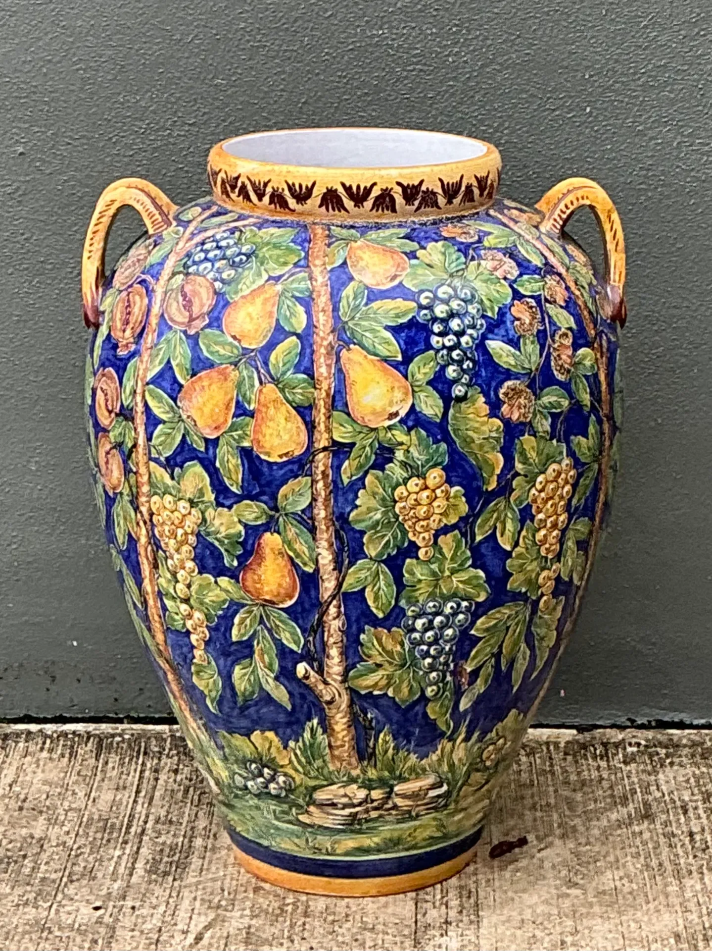 Vintage Italian Hand-Painted Ceramic Vase — additional photo 8