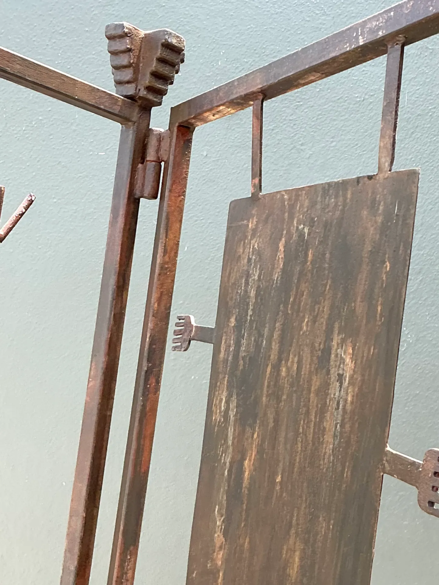 Vintage Iron Abstract Figurative Folding Screen — additional photo 7