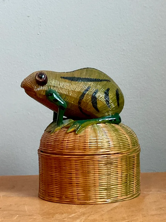 Vintage Shanghai Weave Frog Basket — additional photo 4