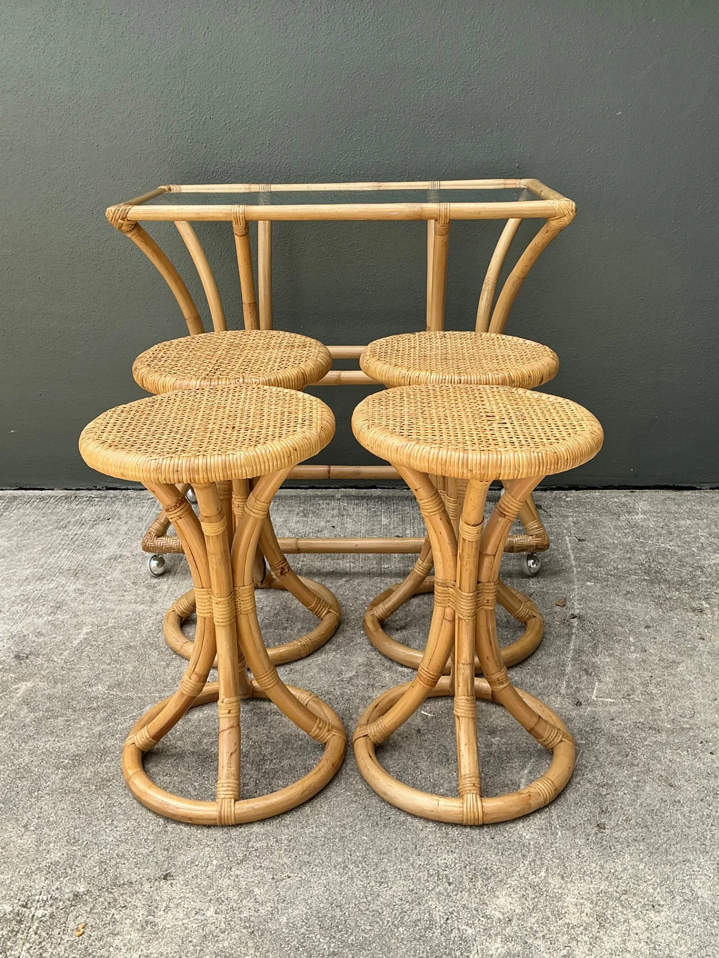 Vintage Rattan High Top Table With Coordinating Stools - Set Of 5 — additional photo 5