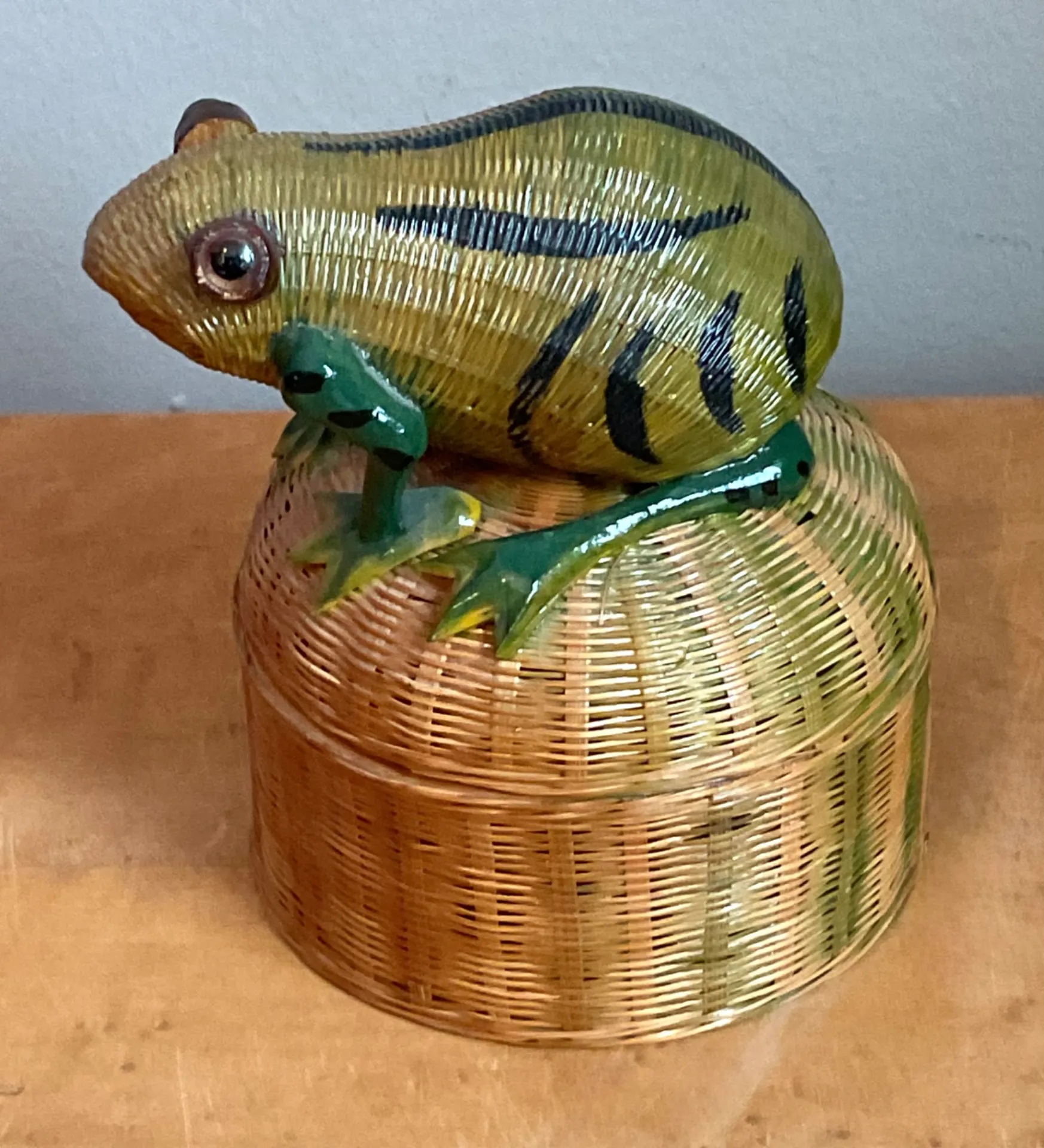 Vintage Shanghai Weave Frog Basket — additional photo 8