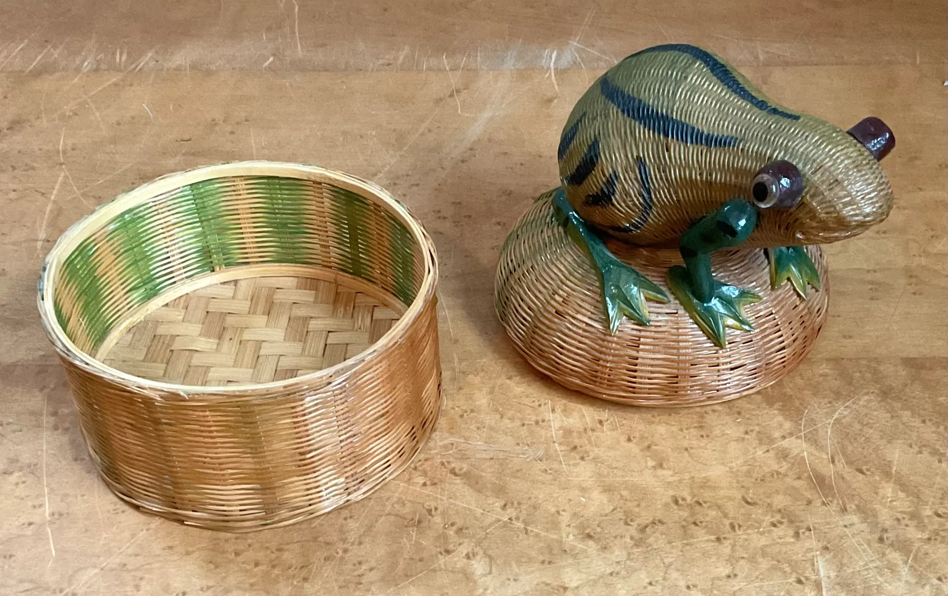 Vintage Shanghai Weave Frog Basket — additional photo 5