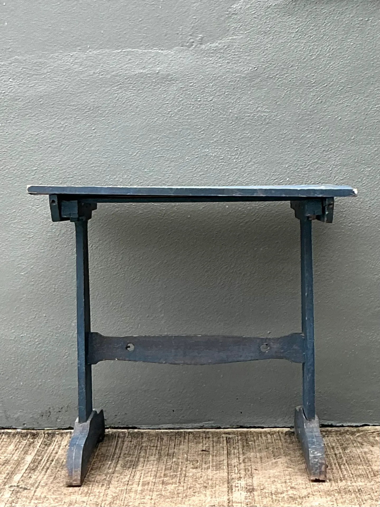 Vintage Distressed Blue Wood Side Table — additional photo 4
