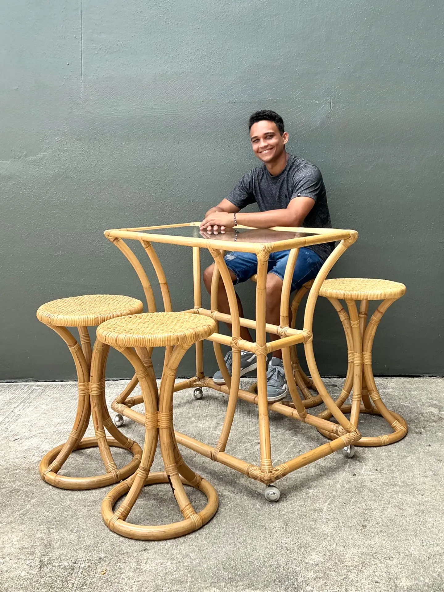Vintage Rattan High Top Table With Coordinating Stools - Set Of 5 — additional photo 4