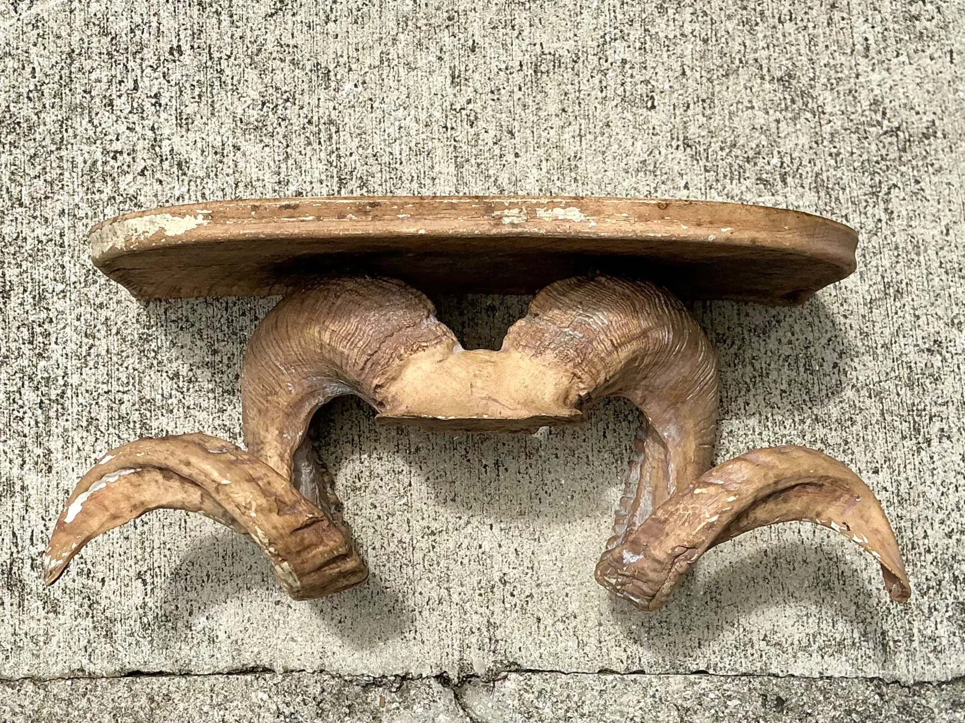 Vintage Faux Ram’s Horn Bracket — additional photo 3