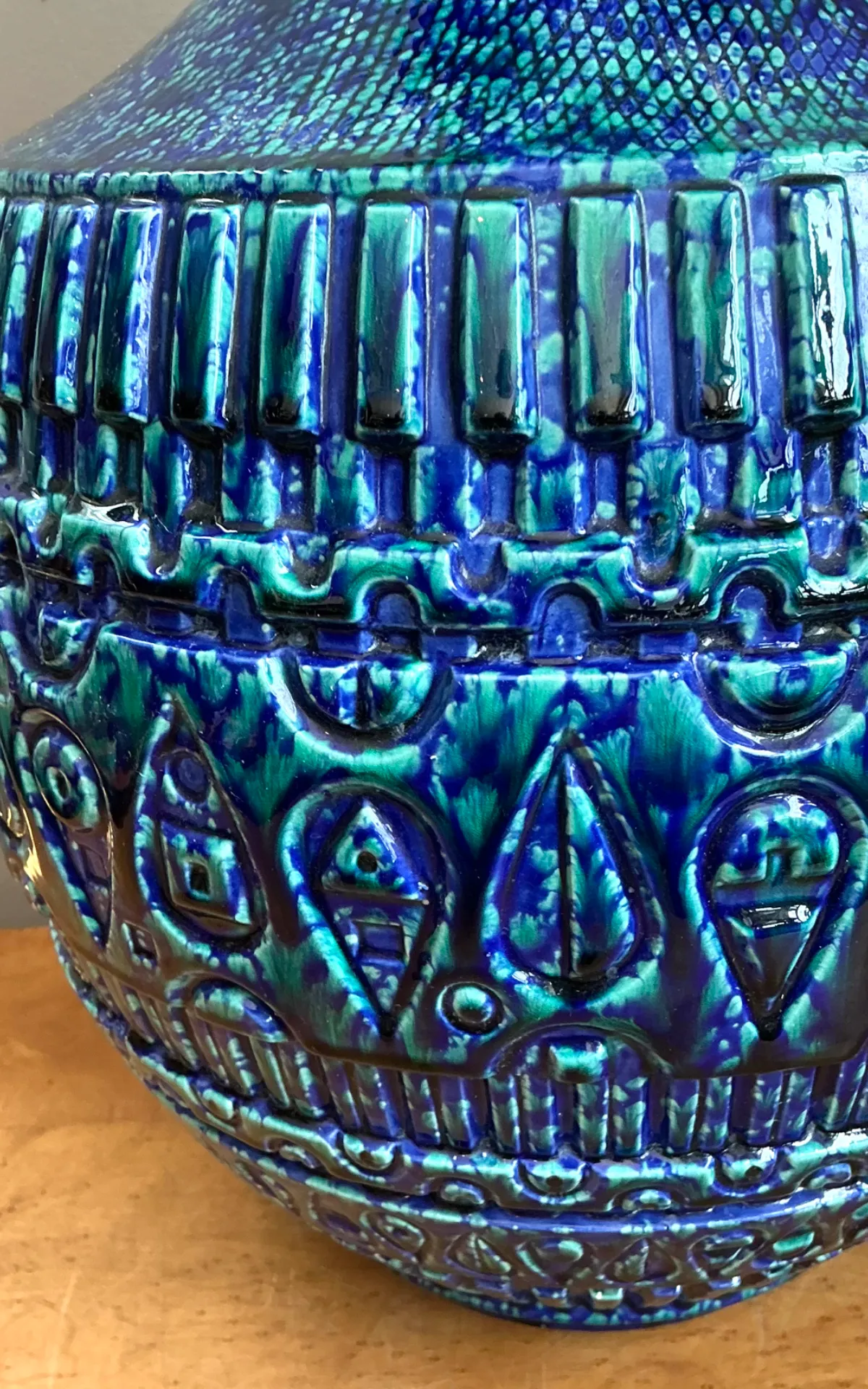 Vintage MCM Blue Glazed Ceramic Lamp — additional photo 5