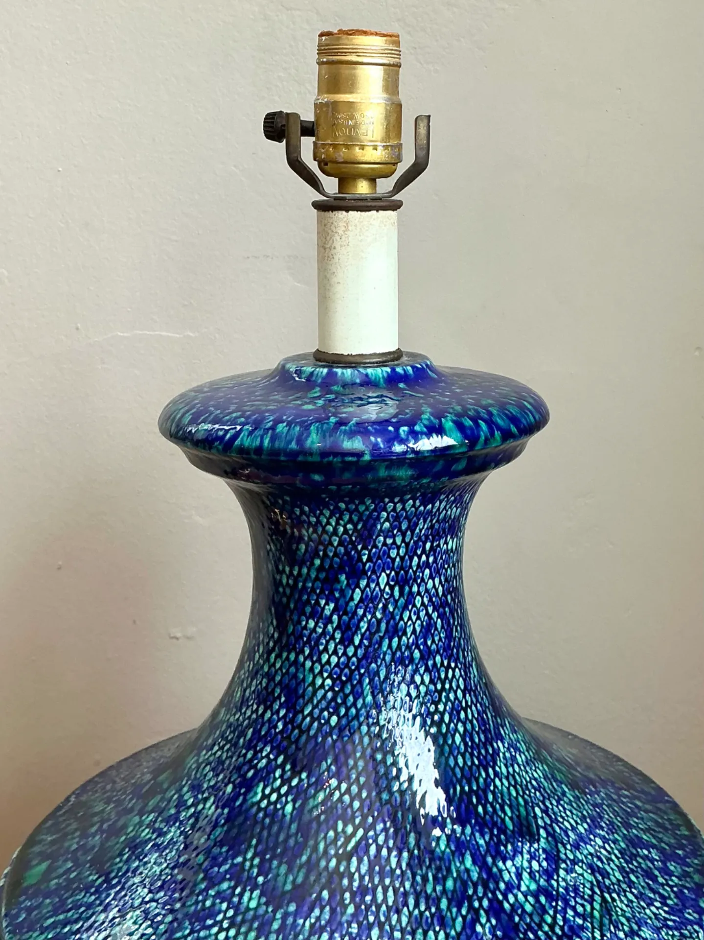 Vintage MCM Blue Glazed Ceramic Lamp — additional photo 2