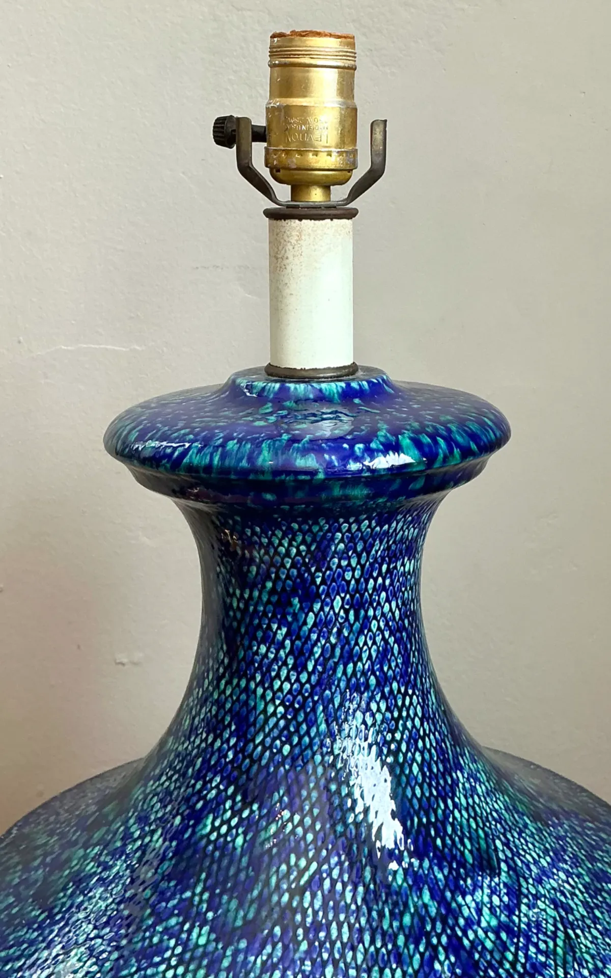 Vintage MCM Blue Glazed Ceramic Lamp — additional photo 2