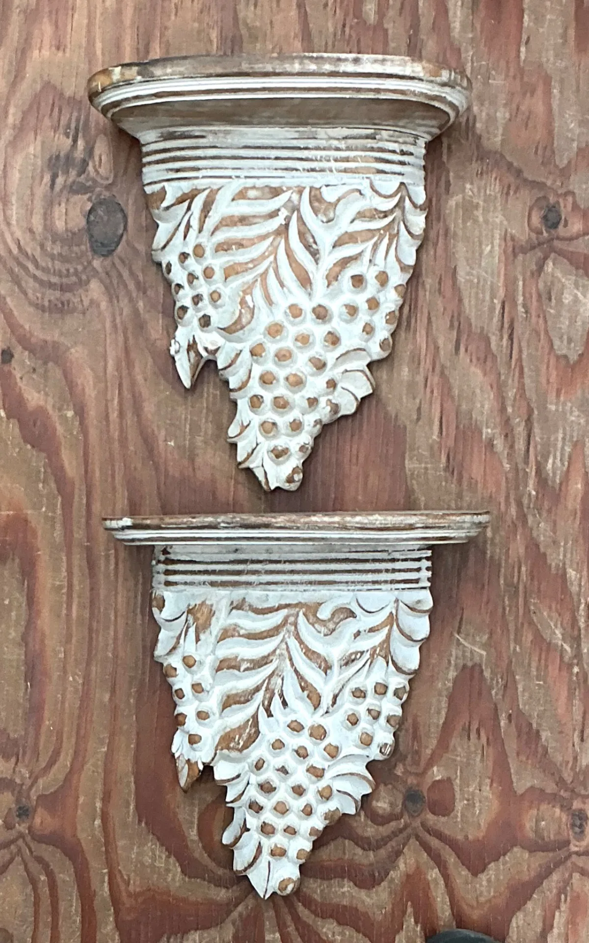 Vintage Carved Wood Grape Wall Brackets - Pair — additional photo 6