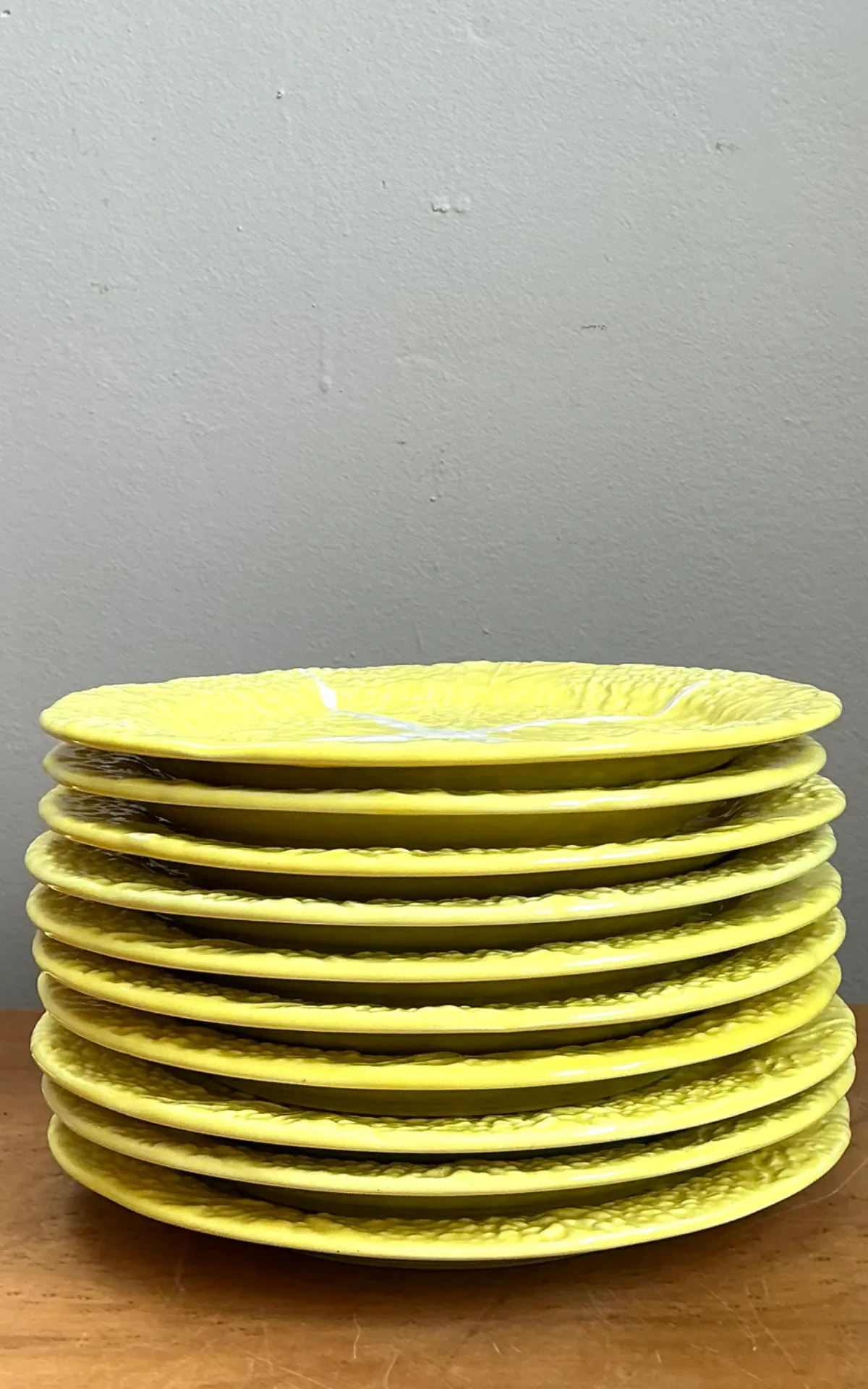 Vintage Portuguese Yellow Cabbage Leaf Plates — additional photo 6