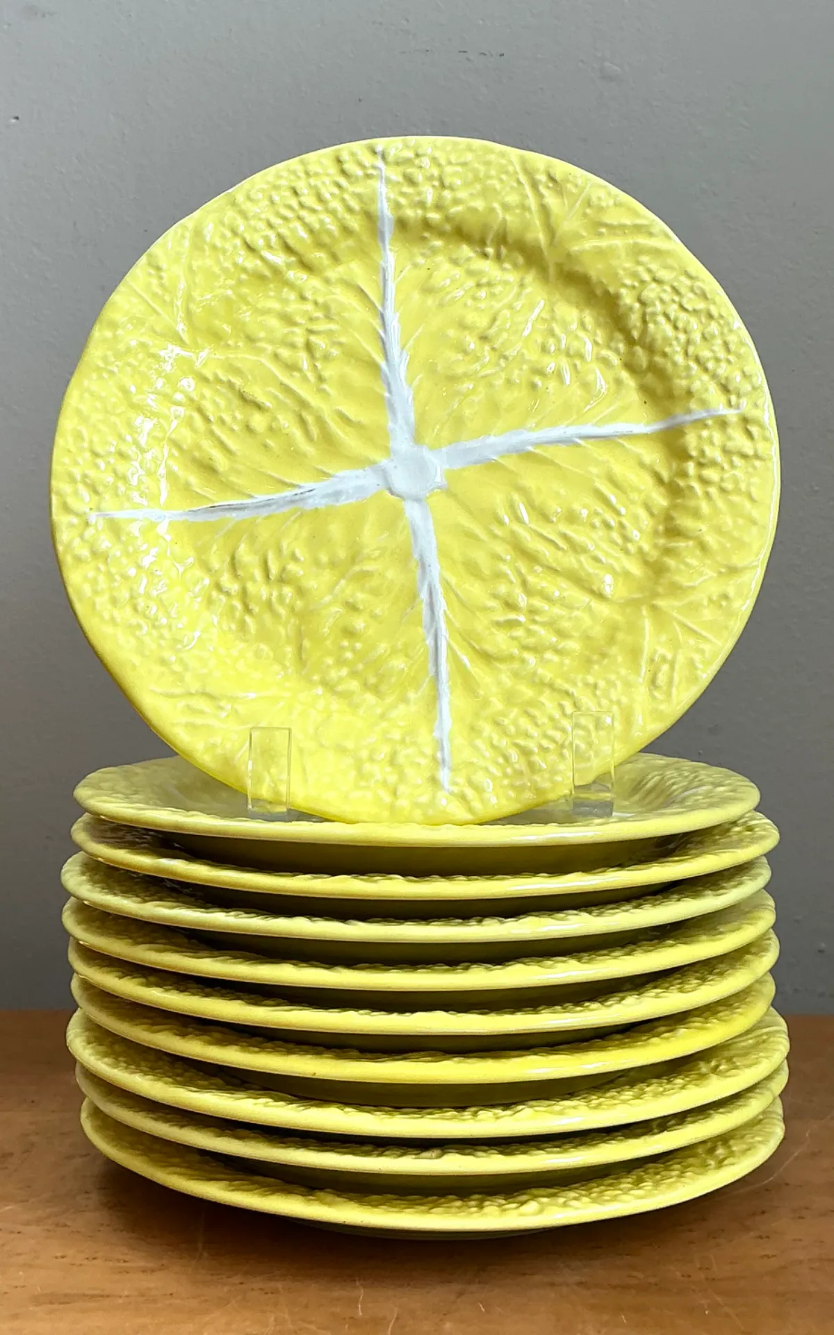 Vintage Portuguese Yellow Cabbage Leaf Plates — additional photo 7