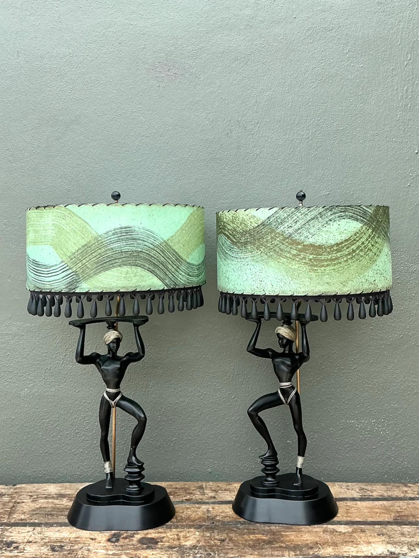 Vintage MCM Figurative Table Lamps with Green Shades - A Pair — additional photo 8