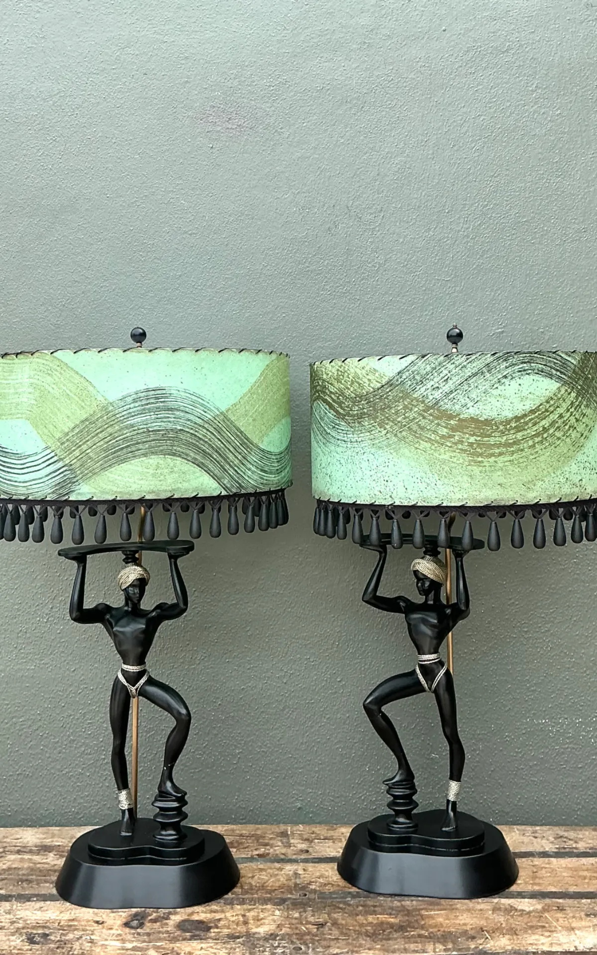 Vintage MCM Figurative Table Lamps with Green Shades - A Pair — additional photo 8