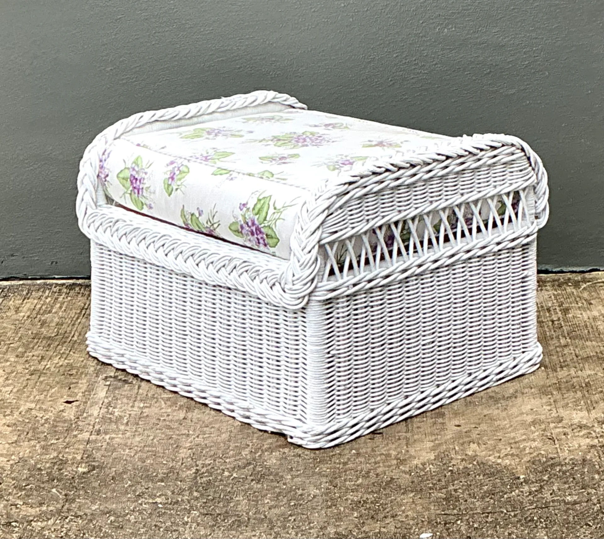 Vintage Braided White Rattan Ottoman — additional photo 8