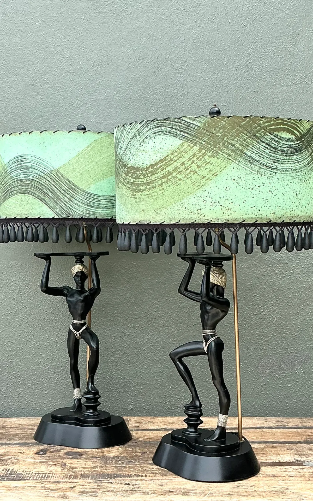Vintage MCM Figurative Table Lamps with Green Shades - A Pair — additional photo 7