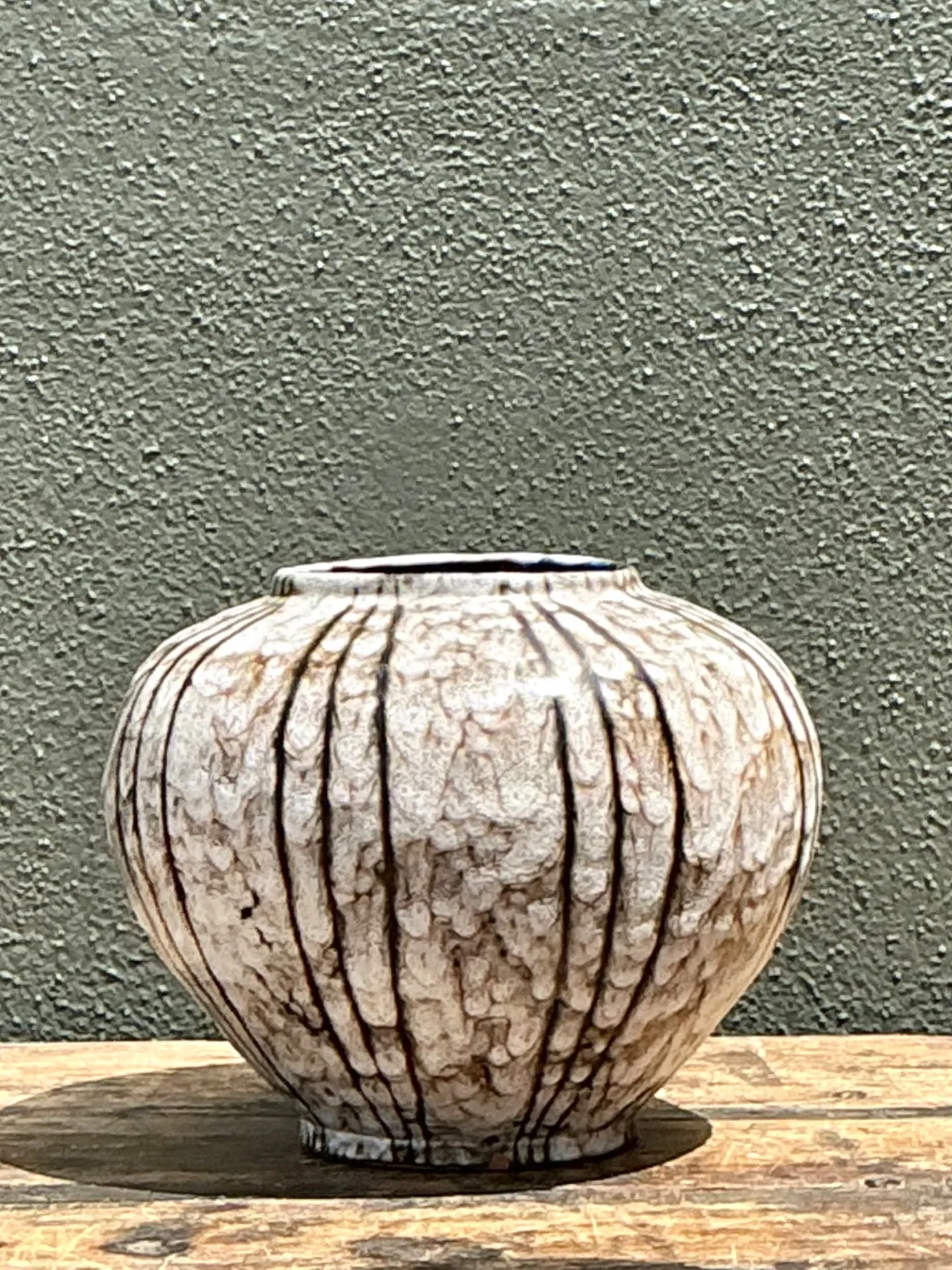 Vintage Brown and White Ceramic Vase — additional photo 7