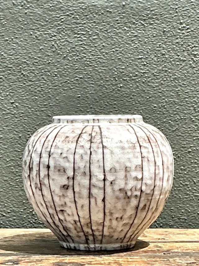 Vintage Striped Ceramic Vase — additional photo 3