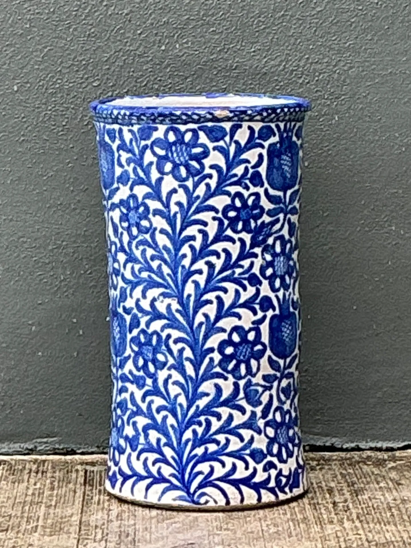 Vintage Blue and White Ceramic Umbrella Stand — additional photo 5