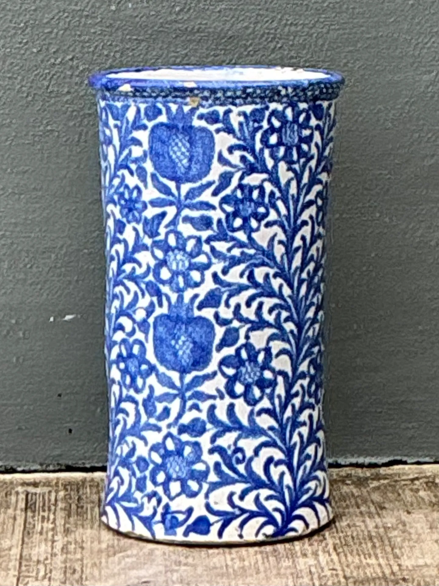 Vintage Blue and White Ceramic Umbrella Stand — additional photo 6