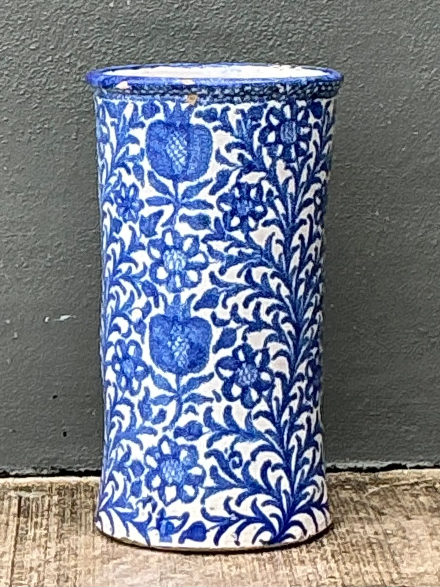 Vintage Blue and White Ceramic Umbrella Stand — additional photo 8