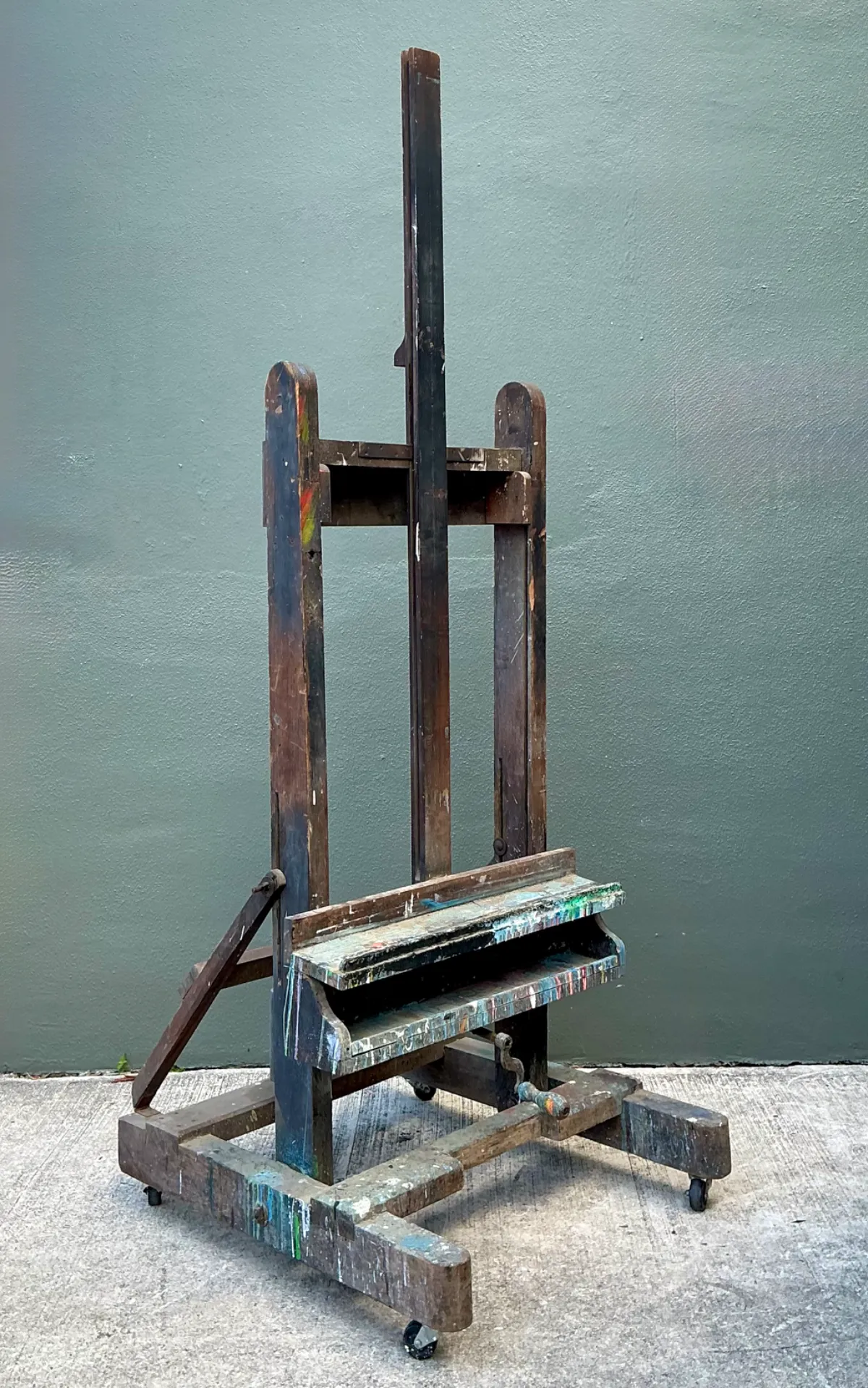 Vintage Rustic Wood Artist Easel — additional photo 2