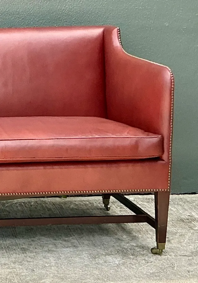 Vintage Saybolt And Cleland Nailhead Trim Leather Sofa — additional photo 4