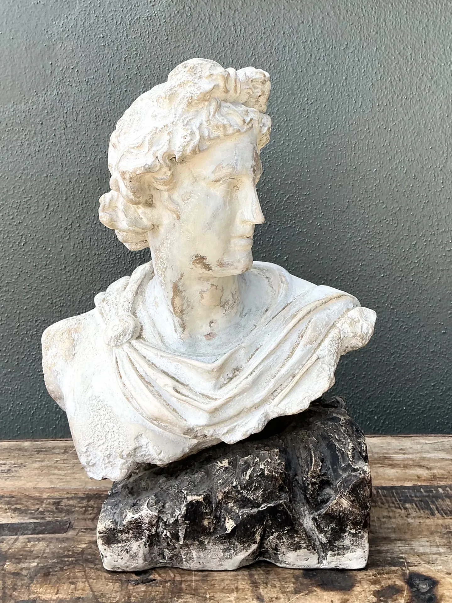 Vintage Cast Stone Bust Of Apollo Belvedere — additional photo 1