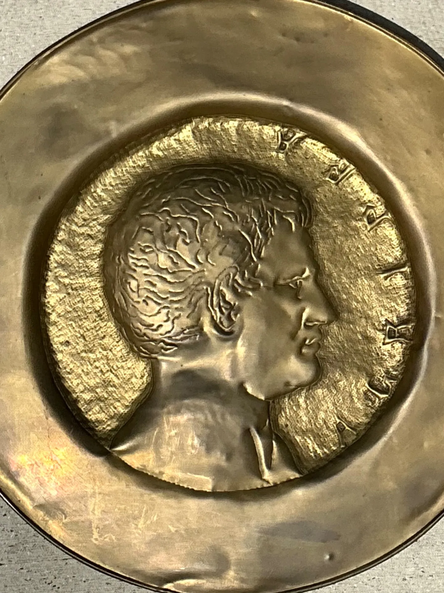 Vintage Bronze Relief Medallion — additional photo 6