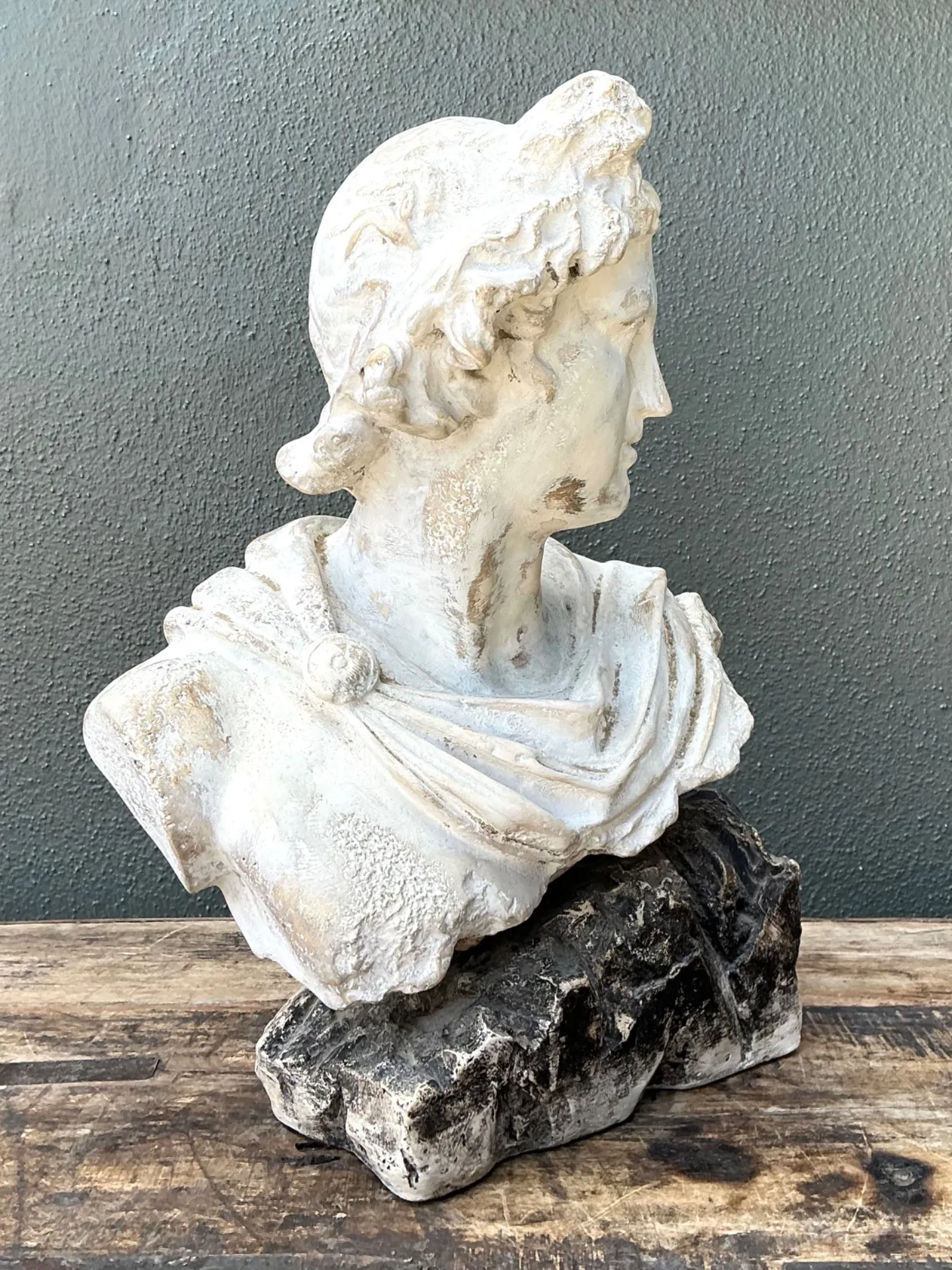 Vintage Cast Stone Bust Of Apollo Belvedere — additional photo 6
