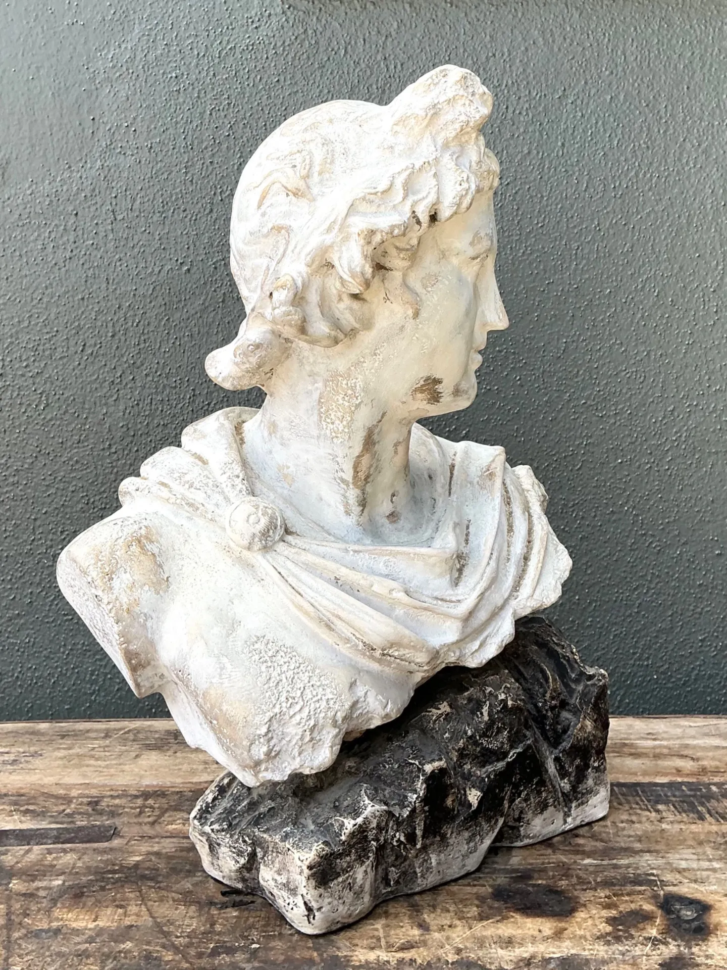 Vintage Cast Stone Bust Of Apollo Belvedere — additional photo 2