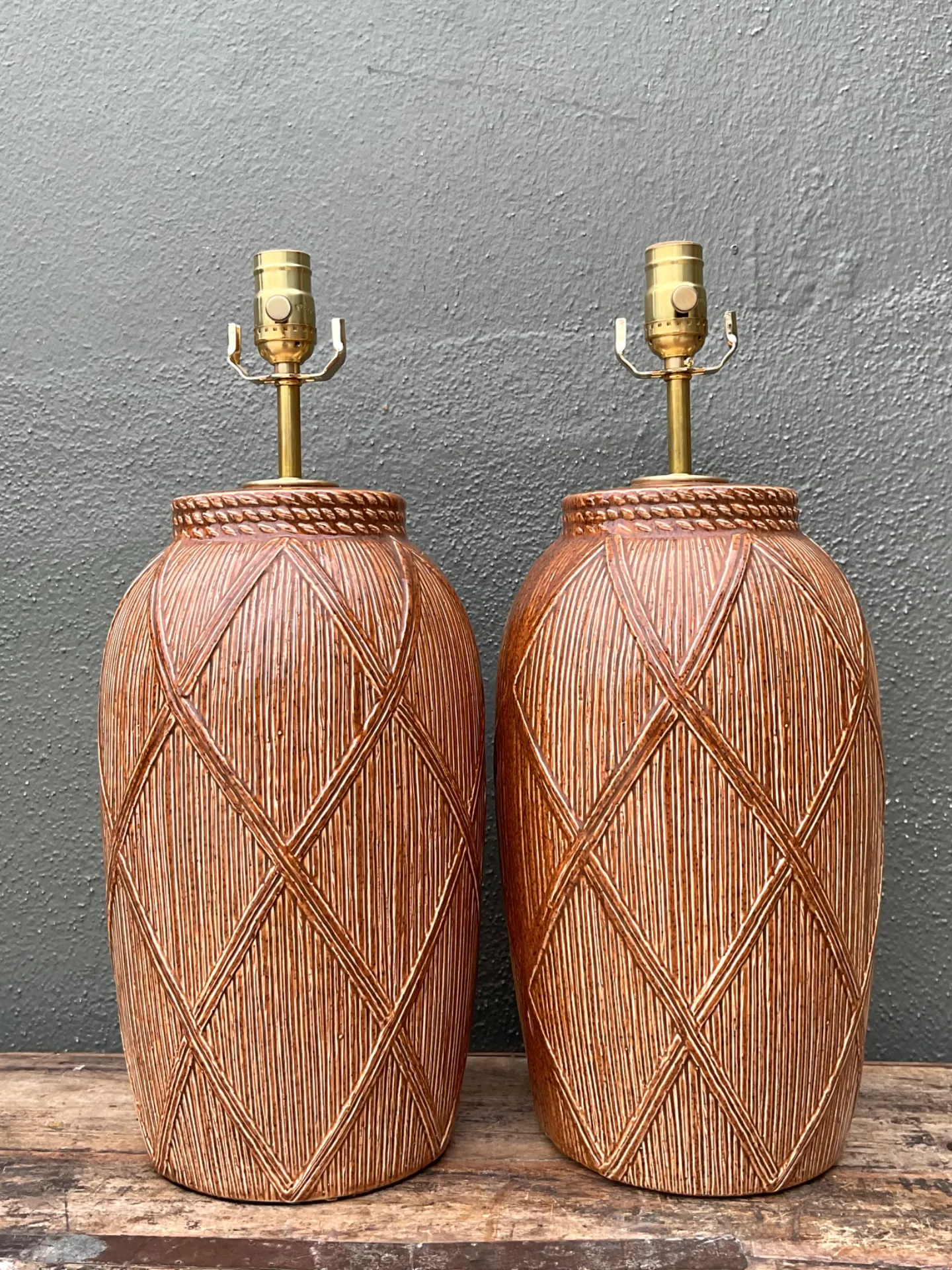 Vintage Textured Ceramic Lamps - A Pair — additional photo 7