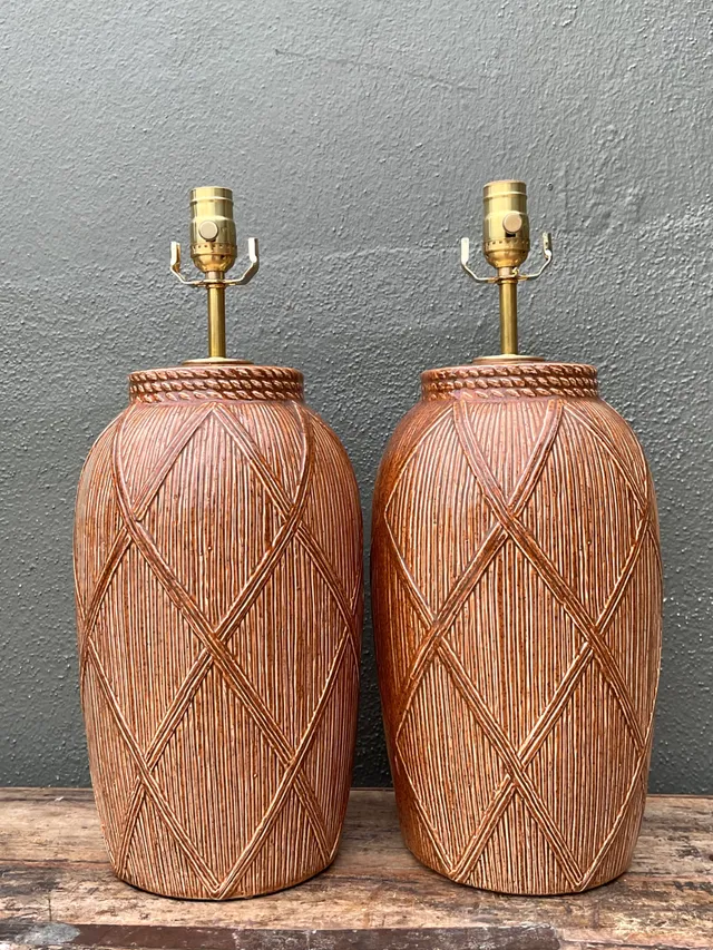 Vintage Textured Ceramic Lamps - A Pair — additional photo 7