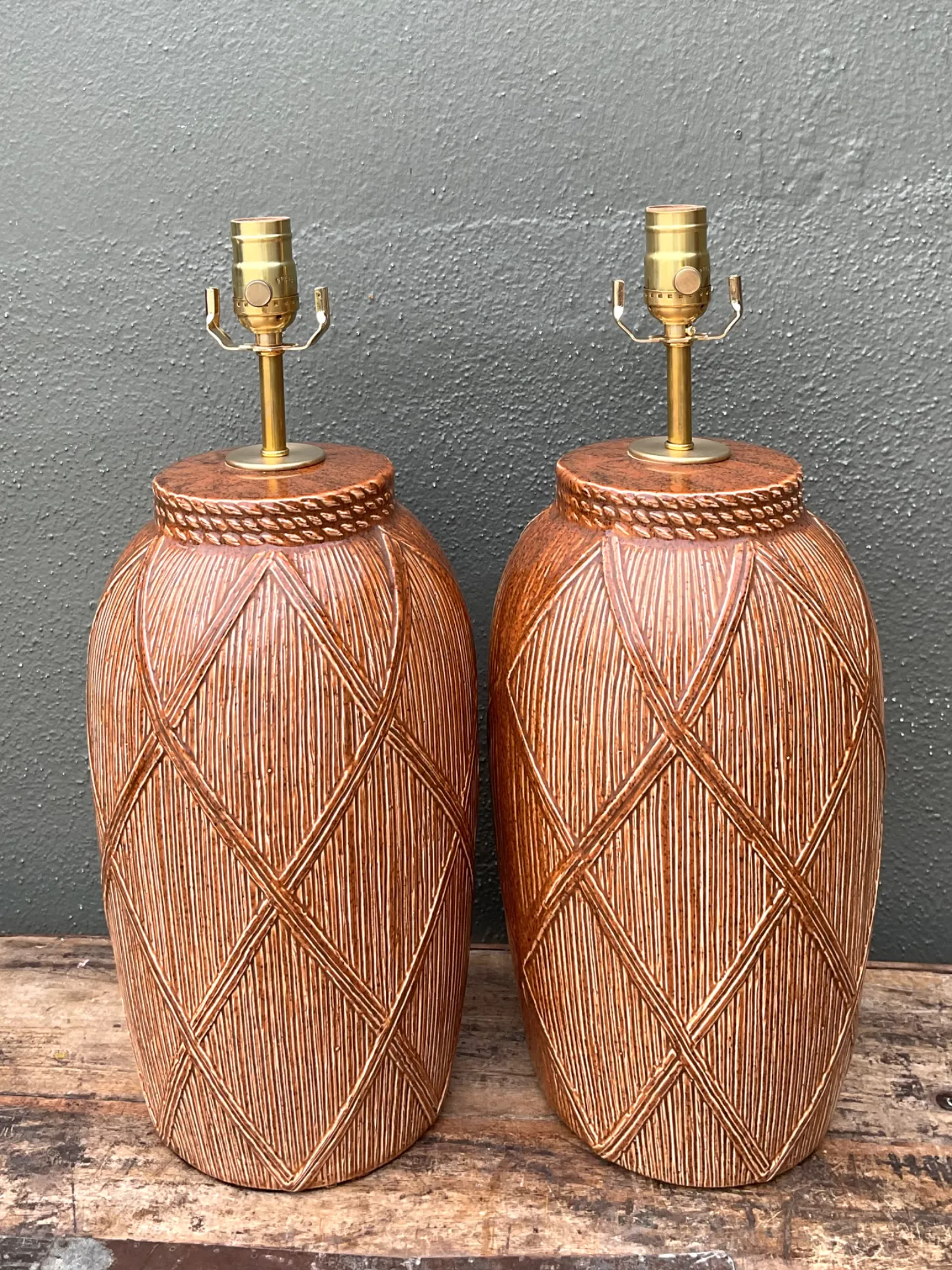 Vintage Textured Ceramic Lamps - A Pair — additional photo 3