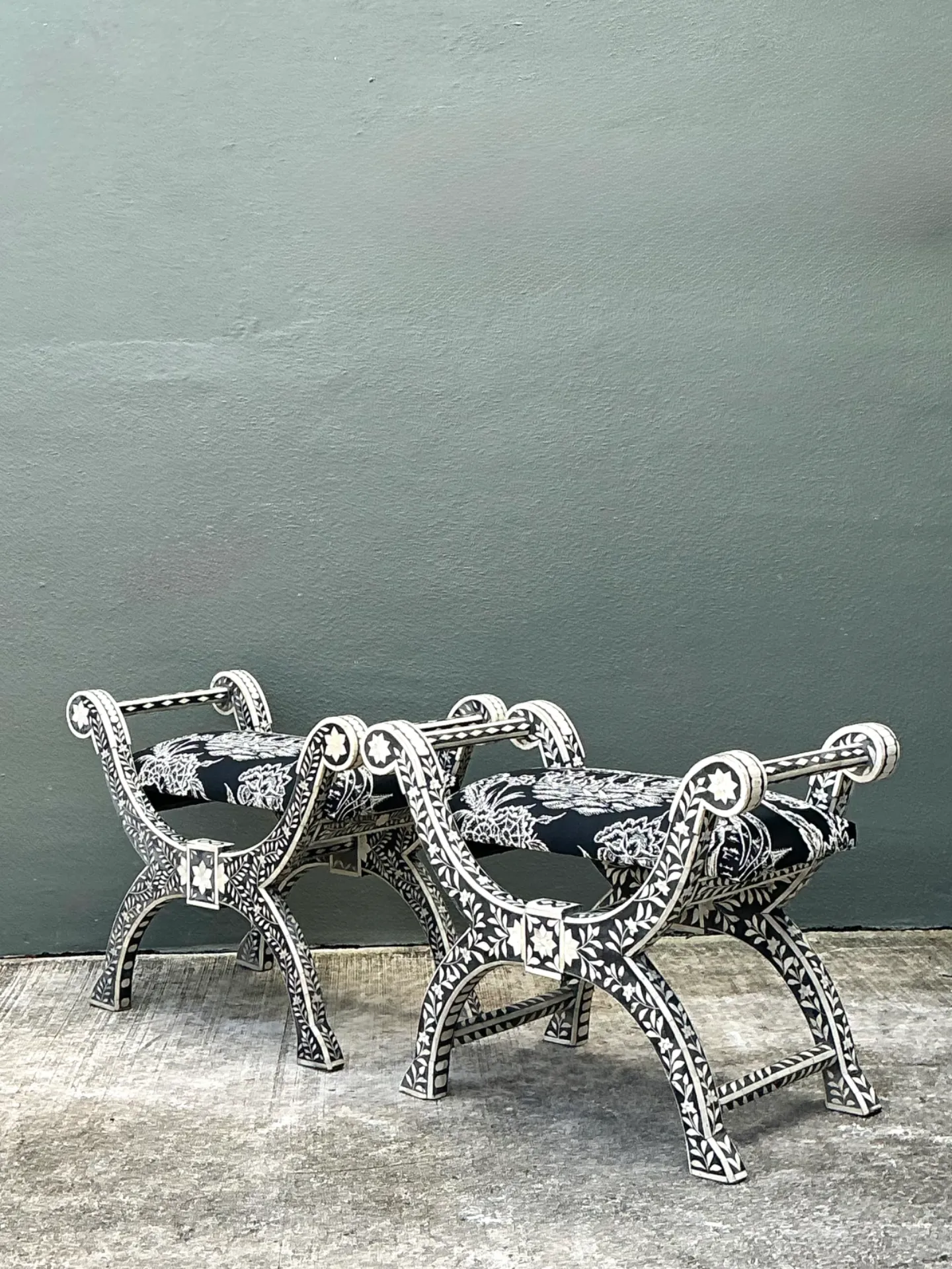 Vintage Bone Inlay Curule Stools In Quadrille “Royal Journey” - Pair — additional photo 5