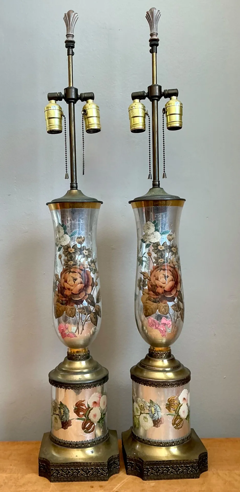 Vintage Italian Eglomise Rose Lamps - A Pair — additional photo 8