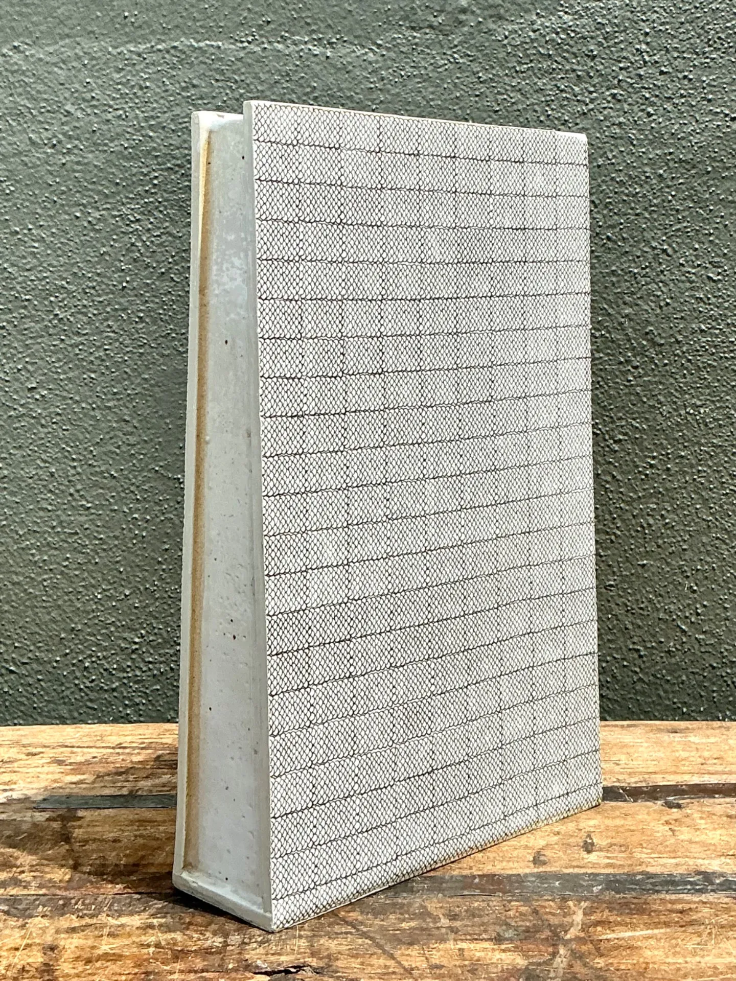 Vintage Grid Pattern Ceramic Vase — additional photo 2