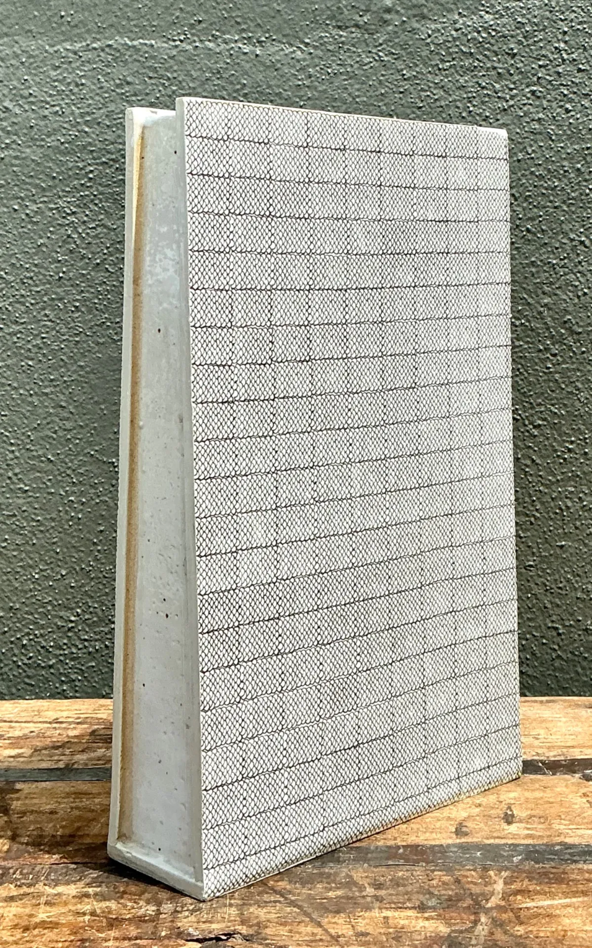 Vintage Grid Pattern Ceramic Vase — additional photo 2