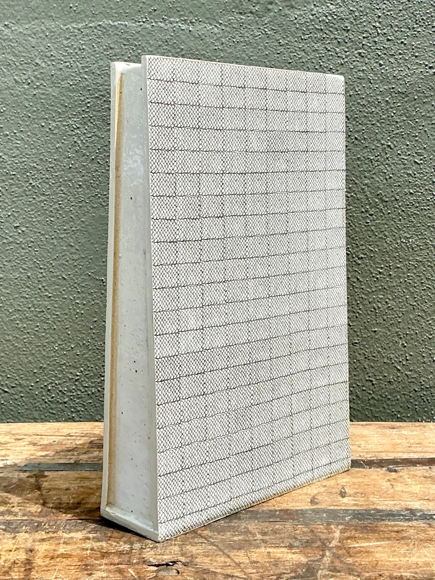 Vintage Grid Pattern Ceramic Vase — additional photo 8