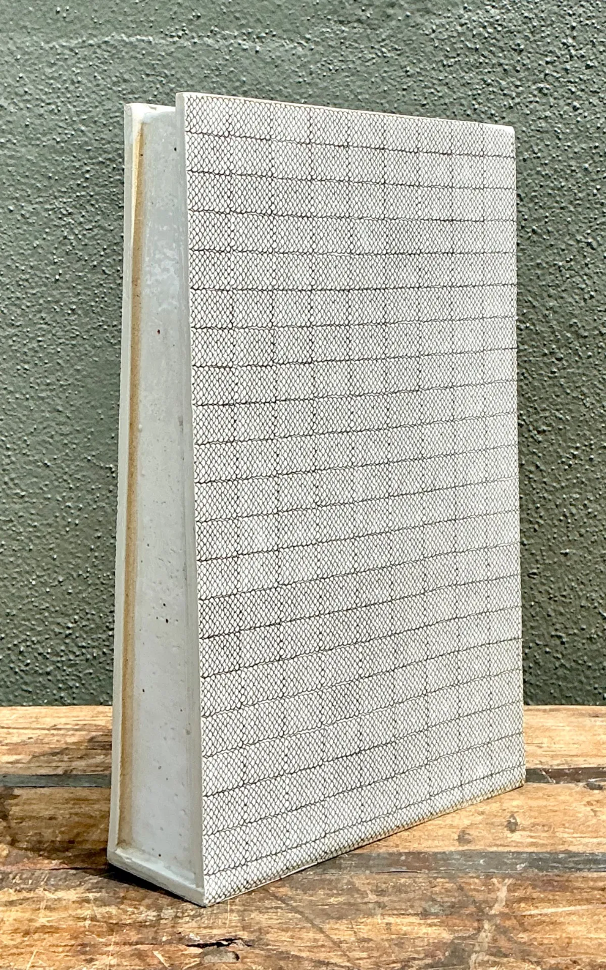 Vintage Grid Pattern Ceramic Vase — additional photo 8