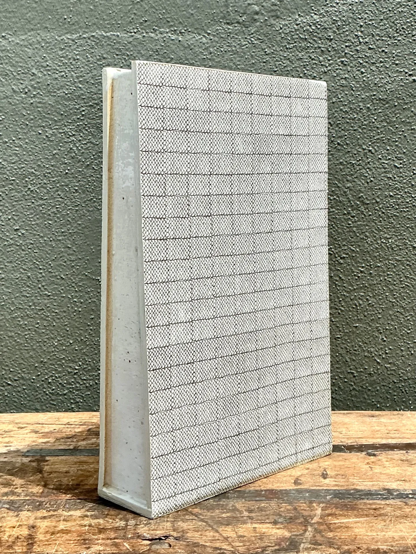 Vintage Grid Pattern Ceramic Vase — additional photo 5