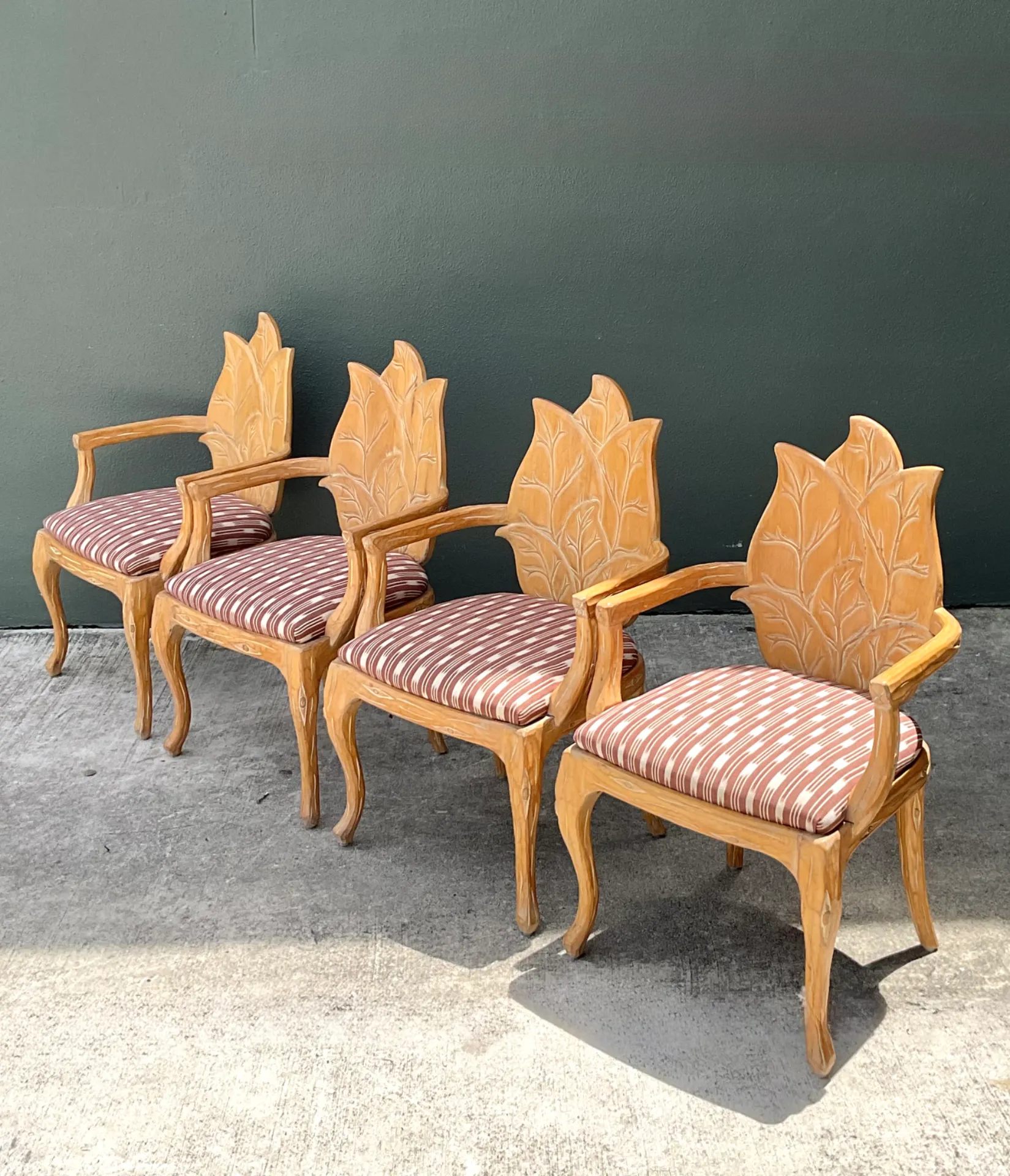 Vintage Carved Wood Leaf Back Chairs - Set of 4 — additional photo 1