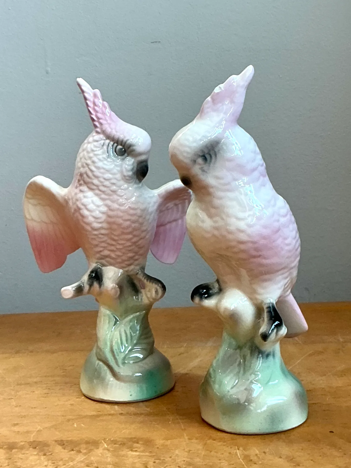 Vintage Ceramic Cockatoo Figurines - Pair — additional photo 6