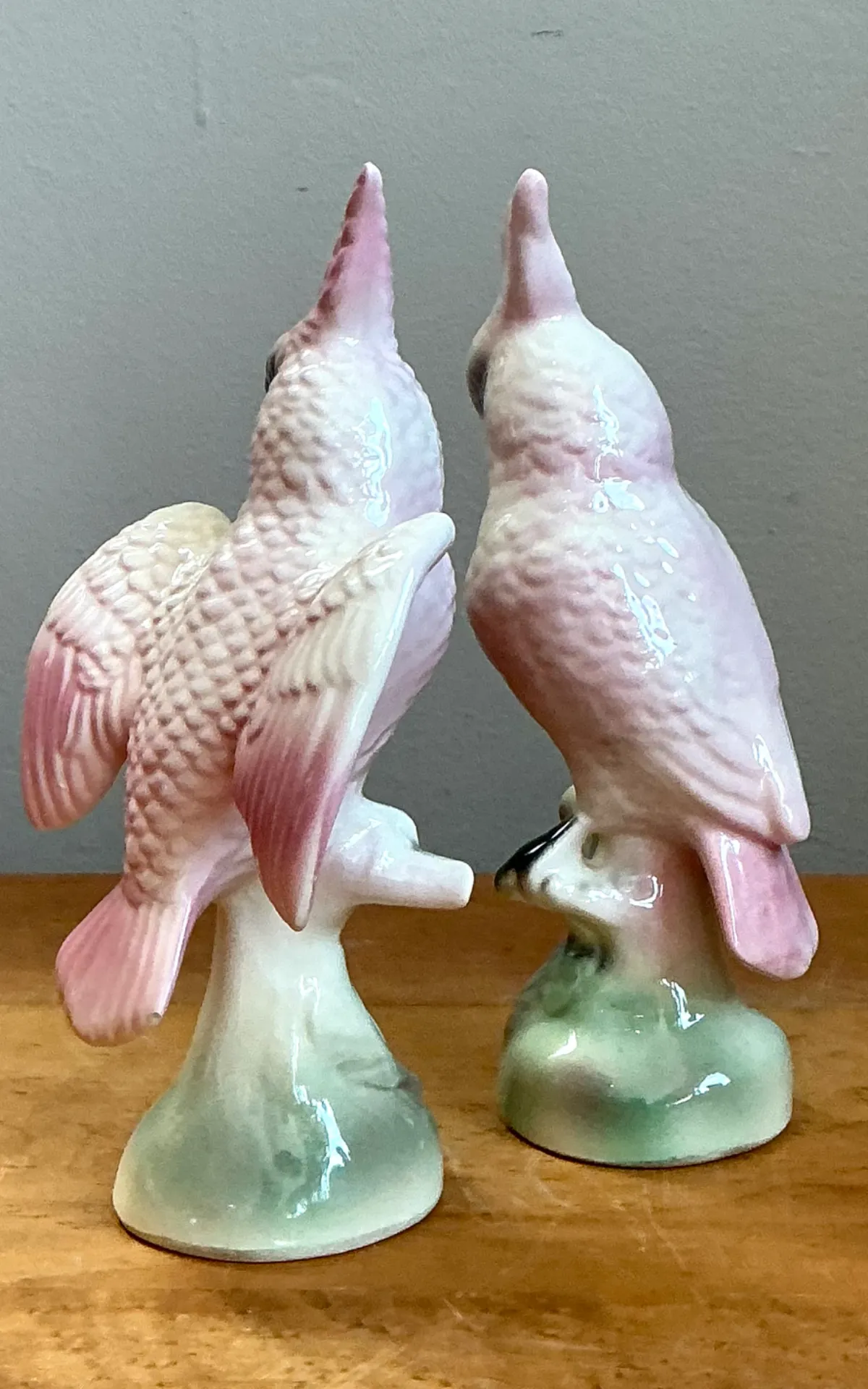 Vintage Ceramic Cockatoo Figurines - Pair — additional photo 2