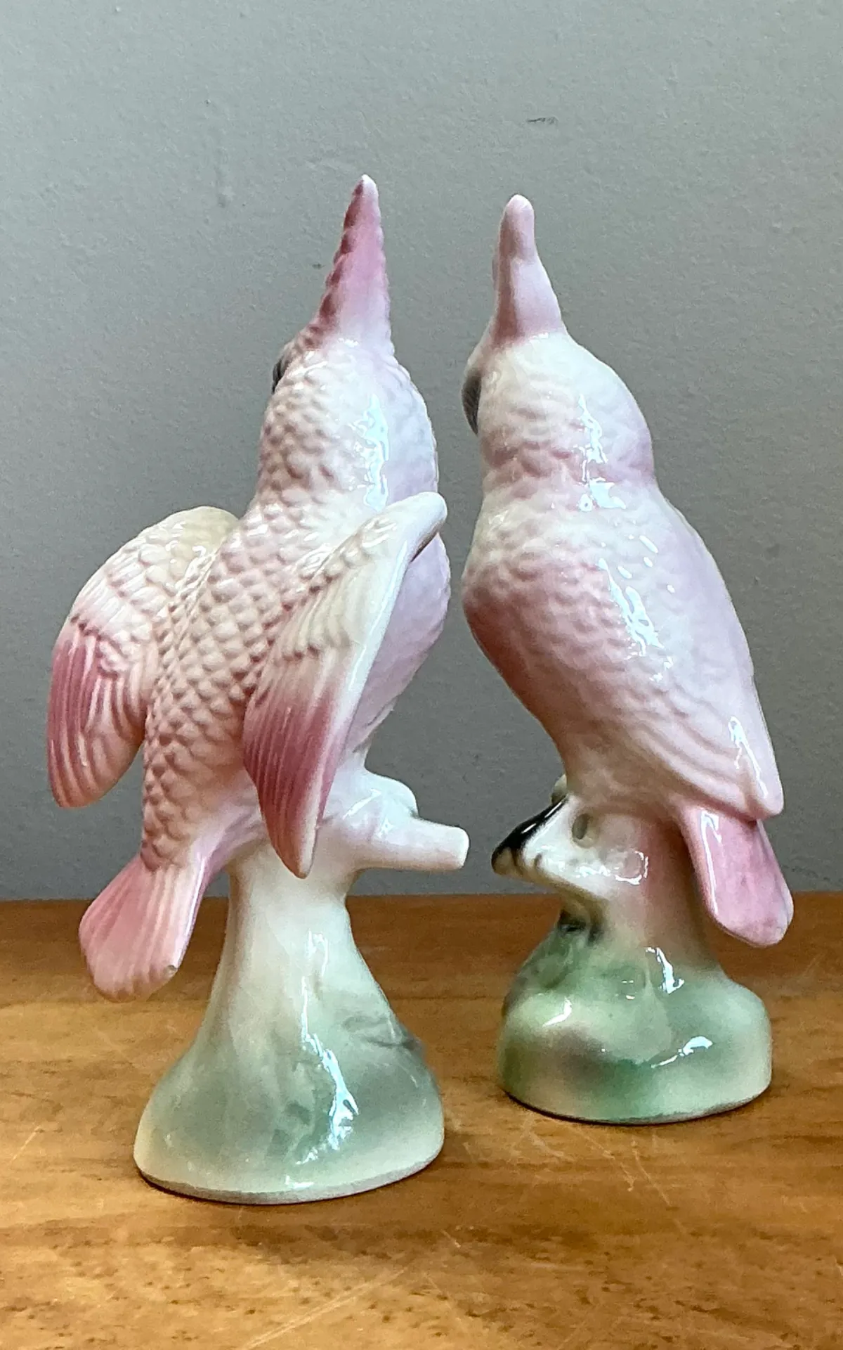 Vintage Ceramic Cockatoo Figurines - Pair — additional photo 5