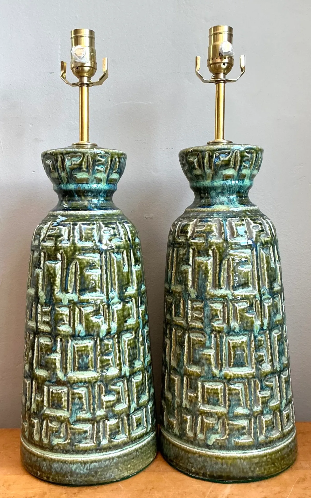 Vintage MCM Green Textured Ceramic Table Lamps — additional photo 7