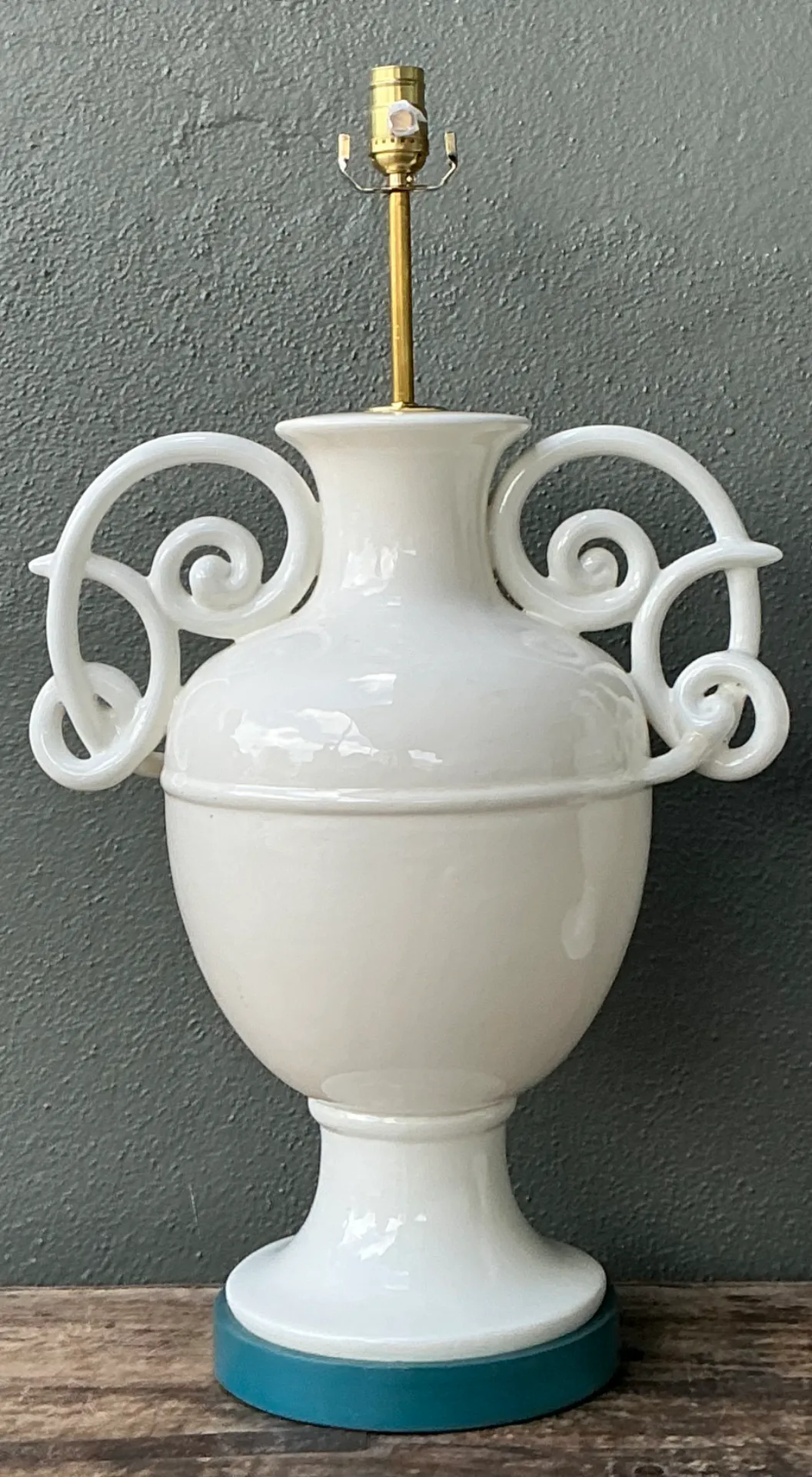 Vintage Italian Bassanello White Ceramic Table Lamps - Pair — additional photo 6