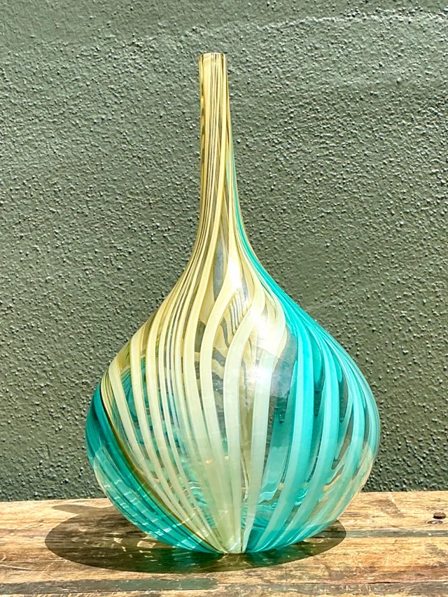 Vintage Glass Swirl Vase After Murano — additional photo 3